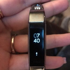 Fitbit Alta HR